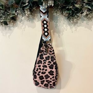 Leopard Print Sling bag/Crossbody Bag-Comes w/Guitar Strap-NWOT